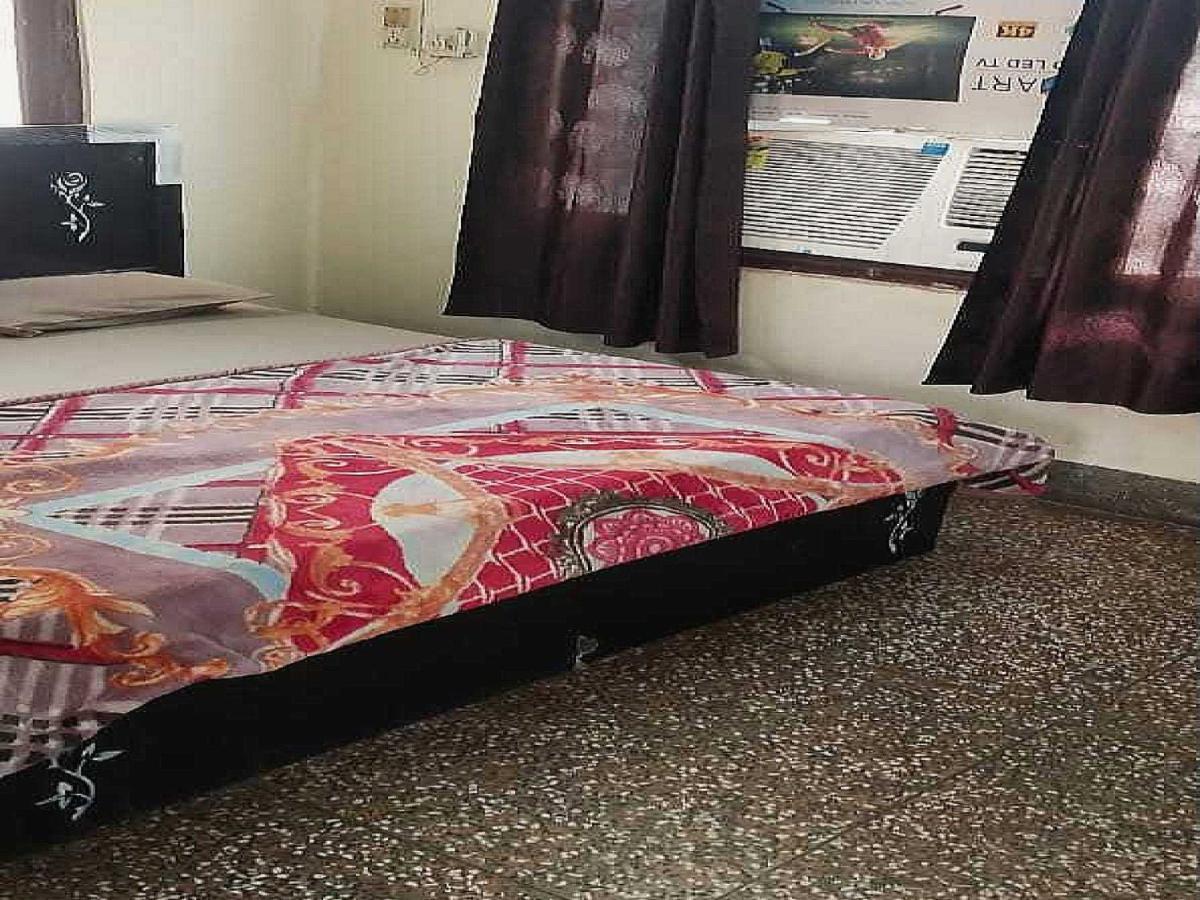 Hotel O G Hotel Happy Home Alīgarh Exterior foto