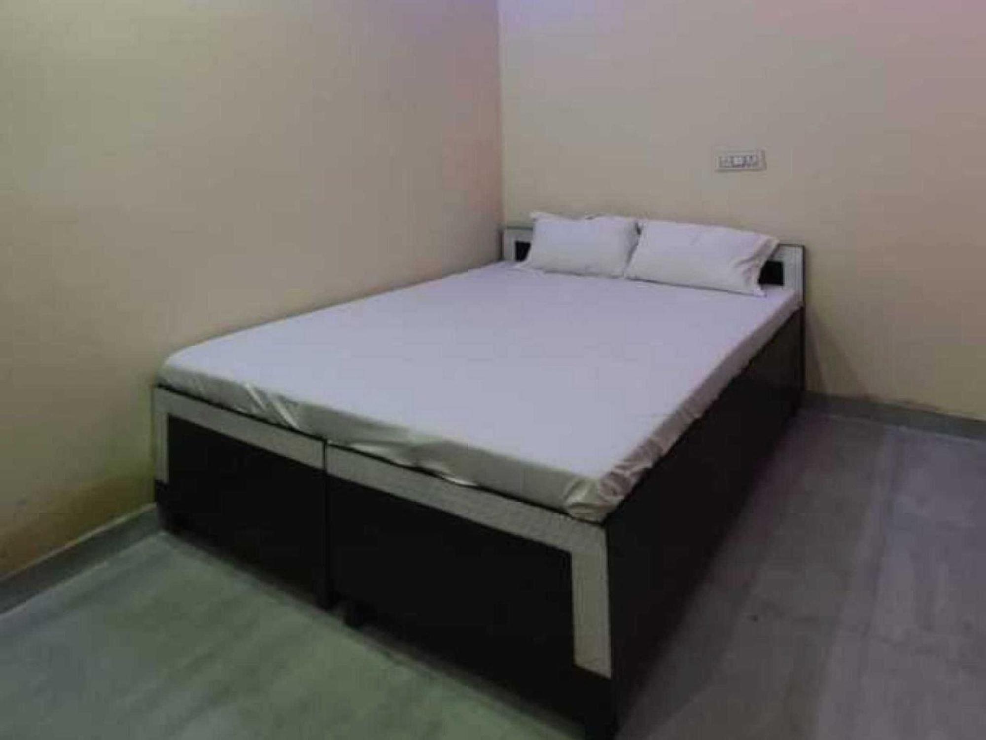 Hotel O G Hotel Happy Home Alīgarh Exterior foto